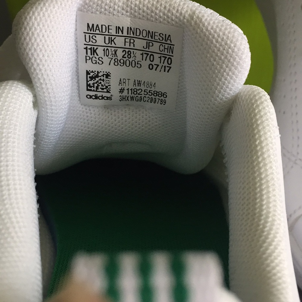 Kids sneakers - Picture 4 of 4
